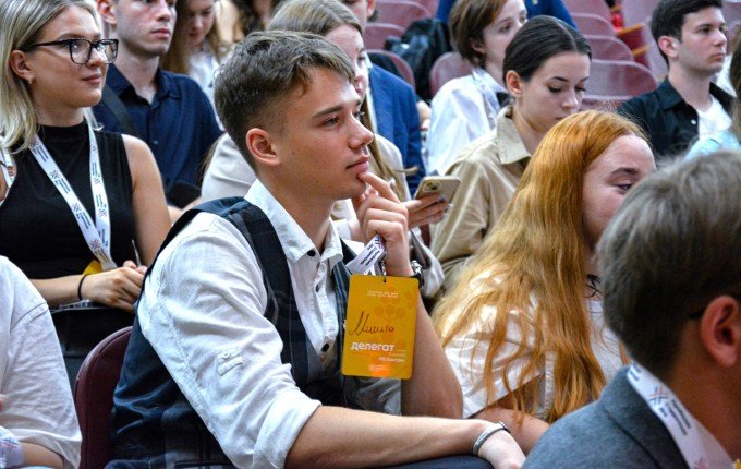 Спільно творити історію: голова студради МДУ відвідав студентський конгрес