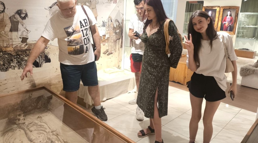 gallery view